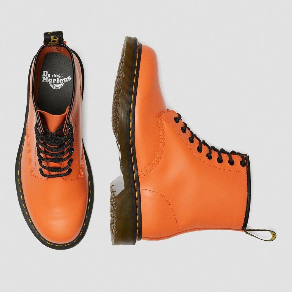 Dr.Martens 1460 smooth leather combat Boots orange US 8